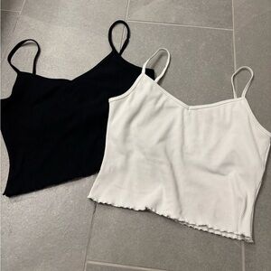Gap tank tops